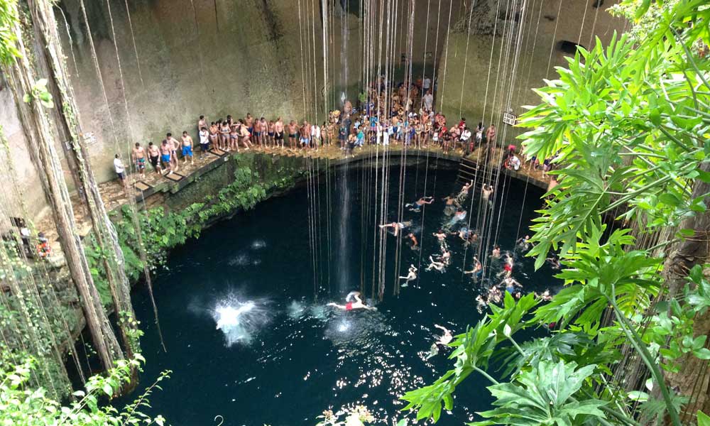 Tour F. Chichen Itza ruins & Cenote IK Kil | Goup Discount Rate $165.00 US. dollars per person